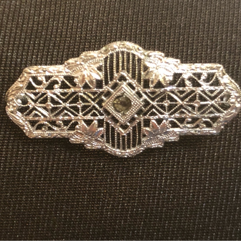 10k White Gold Victorian Pin/Brooch Intricate Filigree